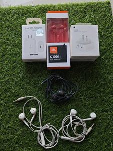 Samsung &amp; Apple Chargers &amp; Earphones