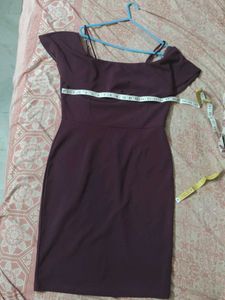 Off-Shoulder Bodycon Dress