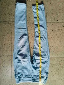 Light Wash High-Waisted Stretch Jeans