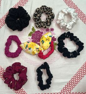 Set of 8 Hair Scrunchies