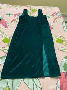 Elegant Teal Velvet Dress