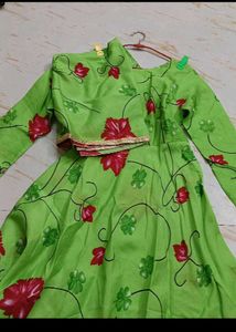 bust 40 Green Floral anarkali and dupatta Set