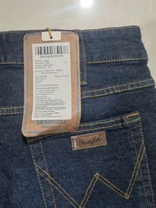 Trendy Men's Wrangler Jeans