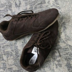Brown Suede Casual Sneakers