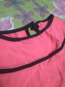 Coral Sleeveless Top with Collar Detail