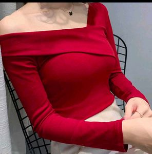Red Asymmetrical Neckline Top🎀💝