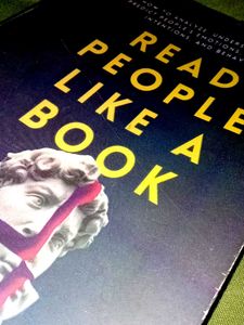 read people like book