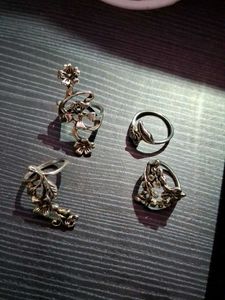Boho Floral Ring Set