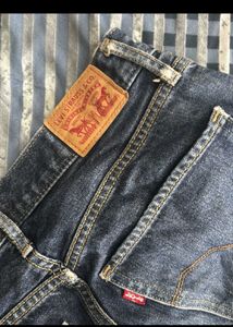 Levi's blue straight fit denim
