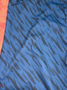 Blue activewear leggings