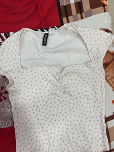 H&amp;M White Square Neck Puff Sleeve Top