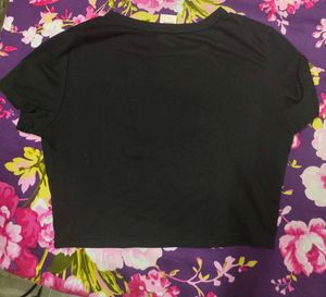 Urbanic Crop Tee