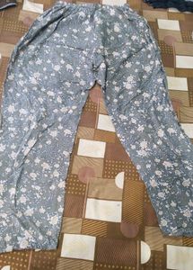 Elegant Printed Kurta with Lace Detail