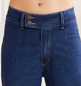 High-Waisted Wide-Leg Denim Jeans