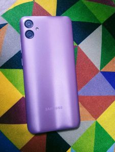 Samsung F04