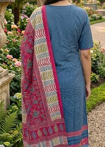Stylish Blue Printed Kurta Set