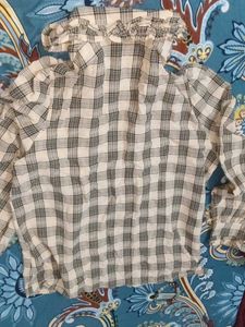 Checkered Ruffled Collar shirt with puffed