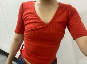 RED TOP With strings