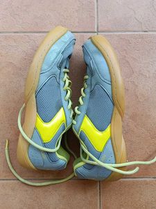 Nivia Grey &amp; Yellow badminton Sports Shoes.