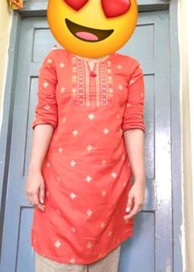 Avaasa Red And Gold Kurthi