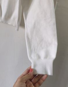 White Regular sweatshirt 😍