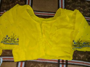 • High-quality, soft, and premium Georgette that d