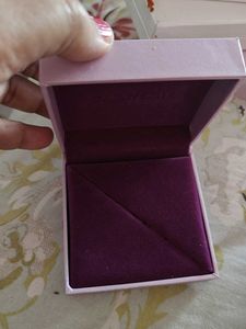 Caratlane original Elegant Jewellery Ring Box