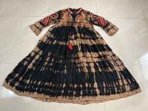 Bohemian Embroidered Tie-Dye Kurta