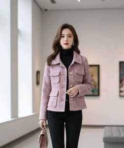 Vintage-Inspired Checkered Jacket