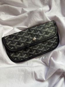 Goyard pouch