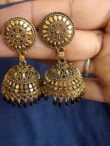 Earring
