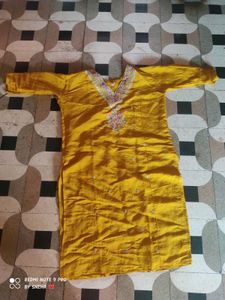 Yellow Embroidered Cotton Kurta