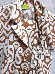 Unique Brown &amp; White Patterned Blouse