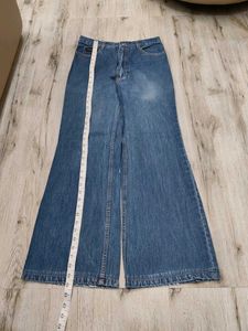 Ma6078 Cool Man bootcut jeans waist 28 inches