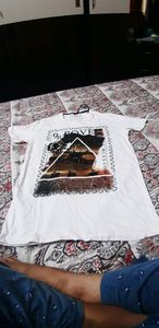 New t shirt white