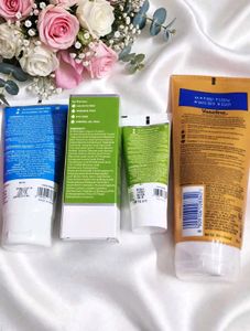 Pack of 4 The Derma Co 2% Vitamin C Gel Daily Face