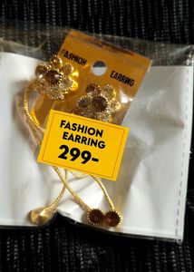 Gold Flower Drop Earrings