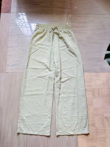 Lightweight Wide Leg Pants