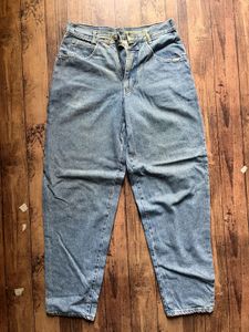 Baggy jeans