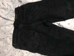 Black knee cut Denim Jeans