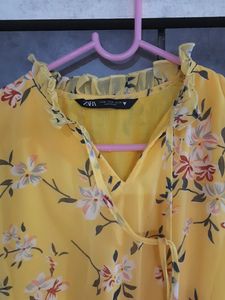 Zara.. M Size Dress...never Used...impulse Buy..