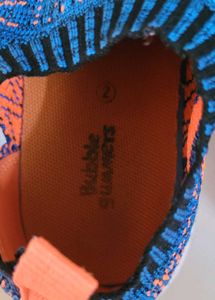Excellent Condition Girls Sneakers