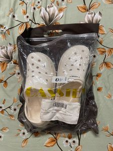 Cassiey white clogs