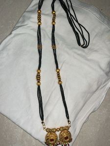 Elegant Gold & Black Beaded Necklace