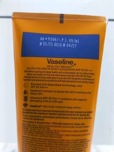 Vaseline Gluta-Hya Serum Sunscreen SPF 50