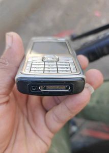 Nokia N70