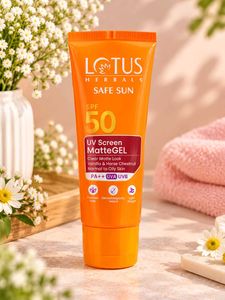 Lotus Herbals Safe Sun SPF 50 MatteGel
