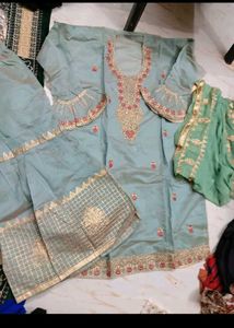 Elegant Embroidered Kurta Set with Dupatta