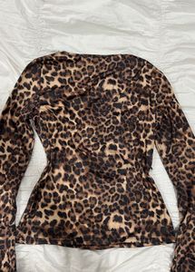 y2k leopard print top with lace details