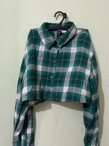 Green Plaid Cropped Shirt